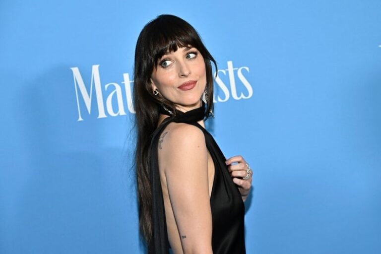 Dakota Johnson Habla Sobre Escenas de Sexo Pasadas que No Se Sintieron Bien