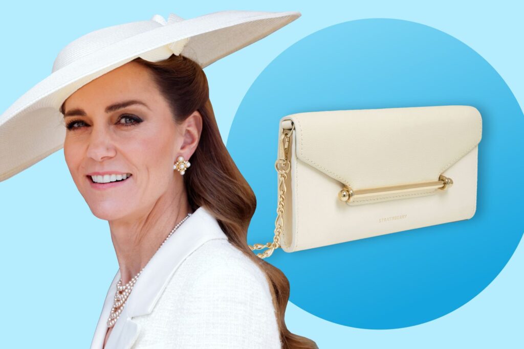 Kate Middleton lleva un elegante clutch de Strathberry y ahora hay bolsos similares en oferta