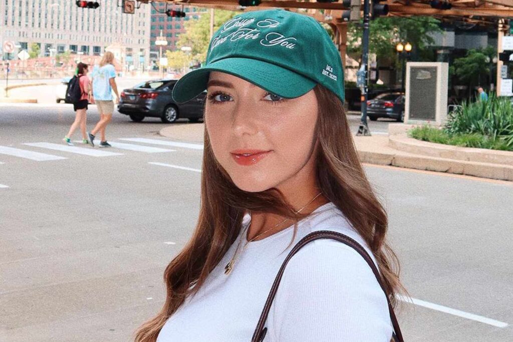 Hailie Jade revela un lado desconocido en su nueva serie tras crecer en el ojo público