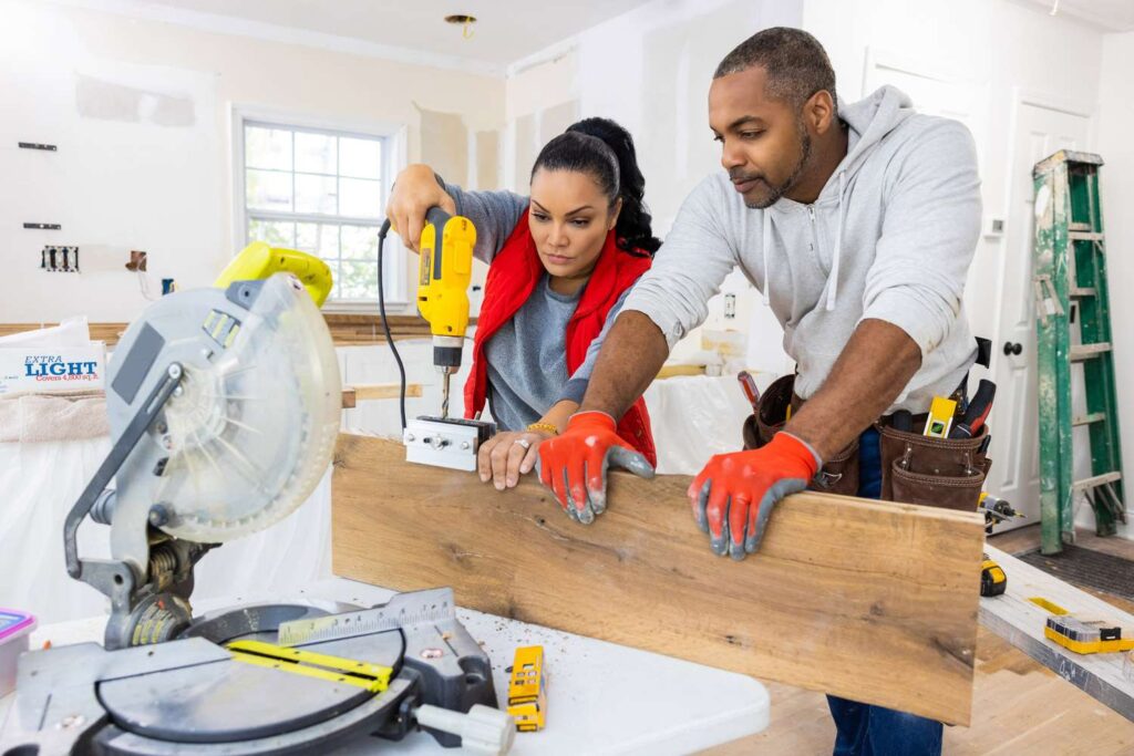 Lo que sabemos hasta ahora sobre los programas de HGTV que supuestamente fueron cancelados esta semana y las sorprendentes declaraciones de sus estrellas