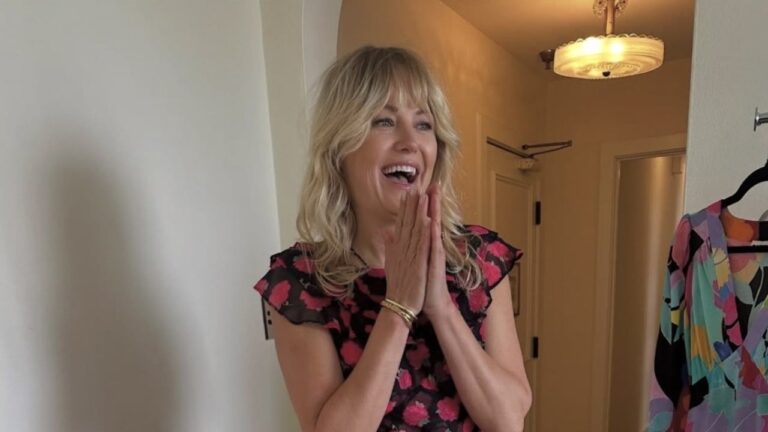 Malin Akerman brilla con un vestido floral y Jamie Foxx disfruta de una noche en Beverly Hills