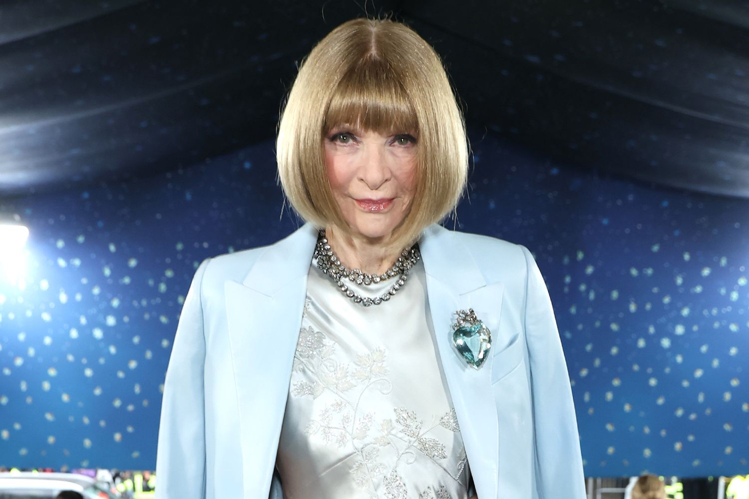 Por qué Anna Wintour deja Vogue: lo que sabemos sobre su decisión sorprendente y la ausencia de un nuevo editor jefe