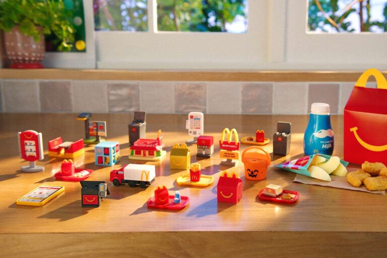 McDonald's presenta juguetes en miniatura para Happy Meal